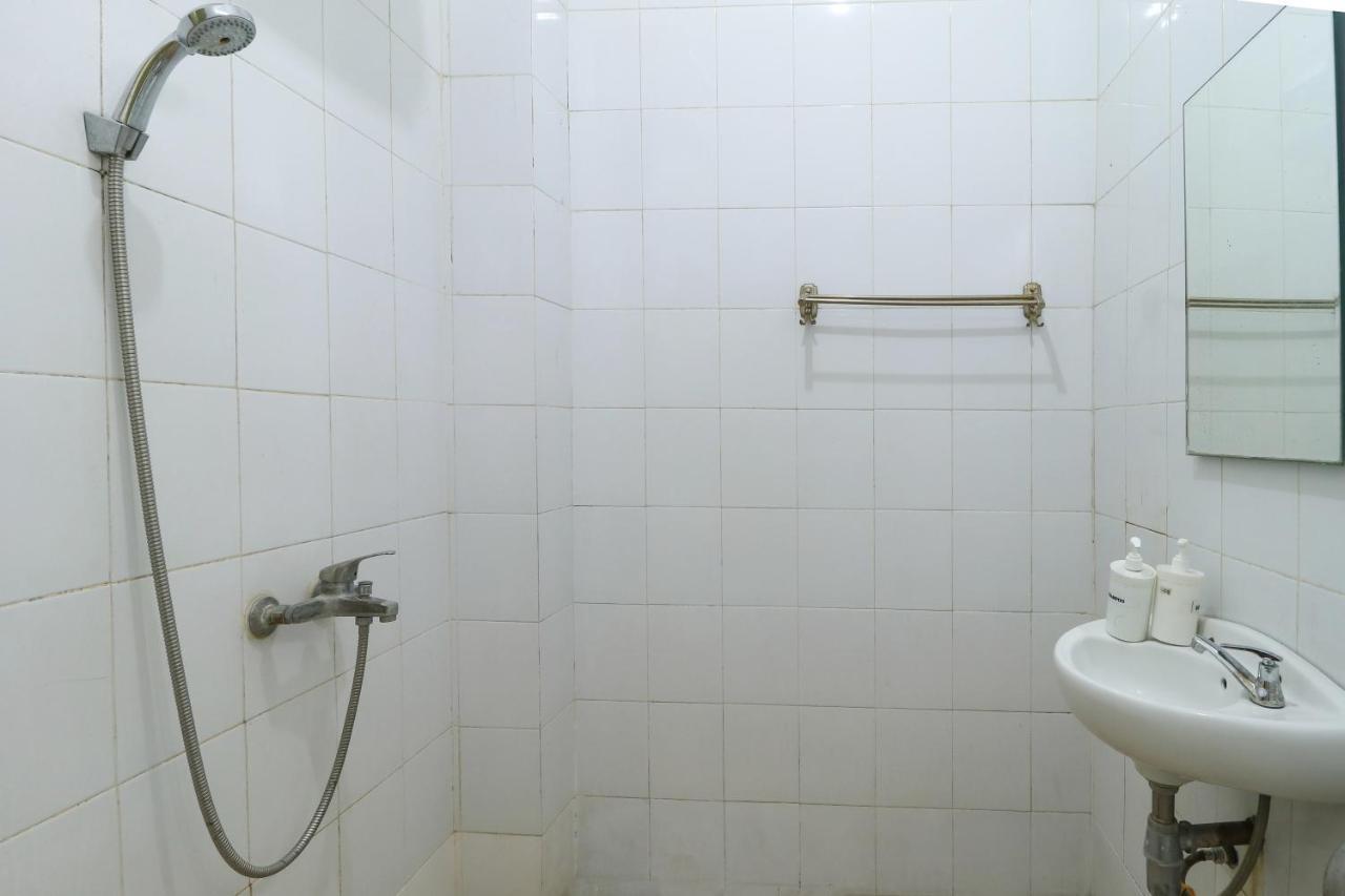 Hotel Prisma Sidoarjo Εξωτερικό φωτογραφία