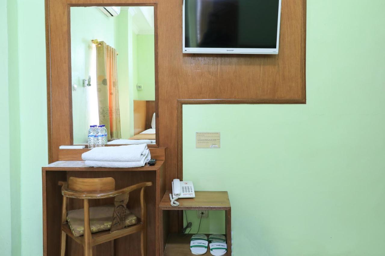 Hotel Prisma Sidoarjo Εξωτερικό φωτογραφία