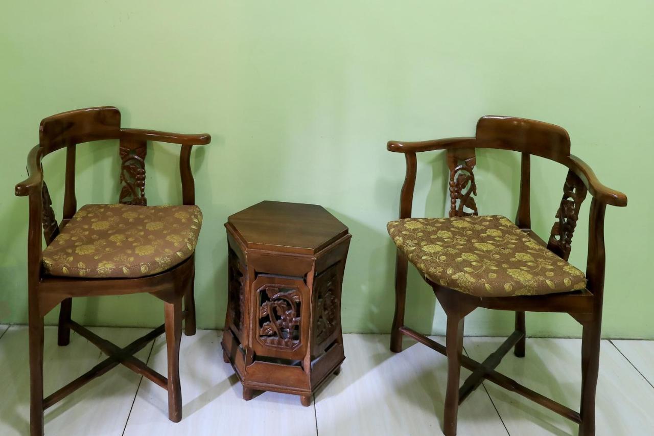 Hotel Prisma Sidoarjo Εξωτερικό φωτογραφία